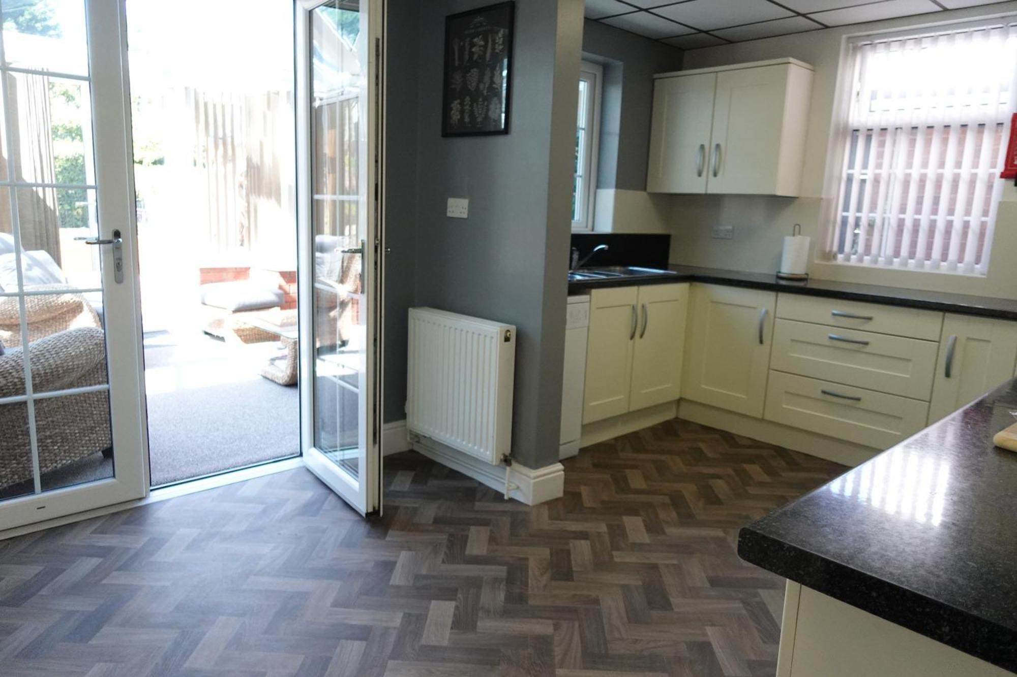 Huge 9 Bed Property Sleeps 17, Near Nec, City Centre, Hs2 เบอร์มิงแฮม ภายนอก รูปภาพ