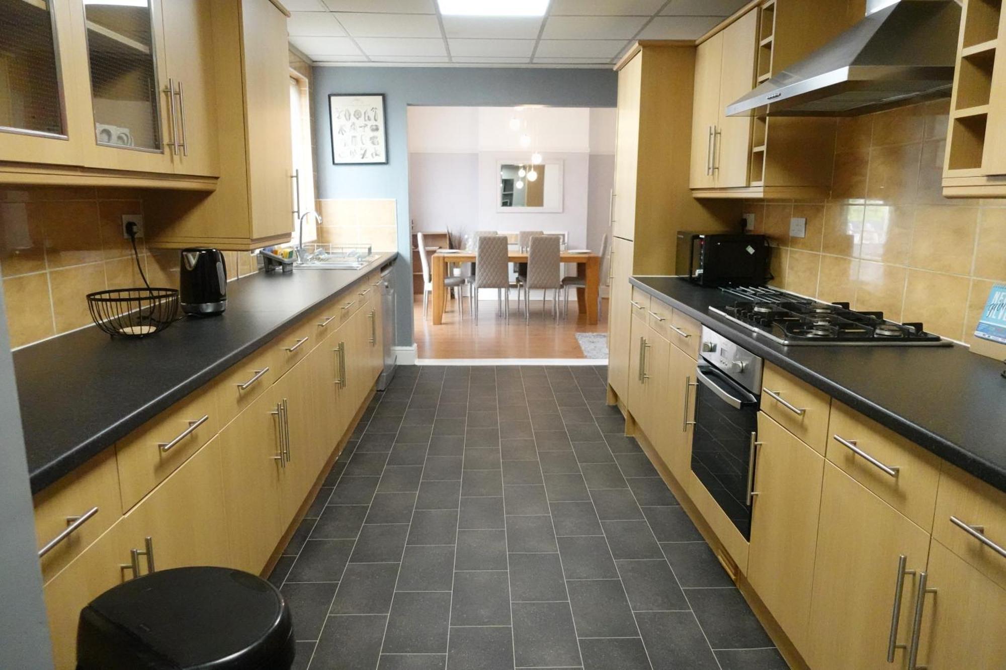 Huge 9 Bed Property Sleeps 17, Near Nec, City Centre, Hs2 เบอร์มิงแฮม ภายนอก รูปภาพ