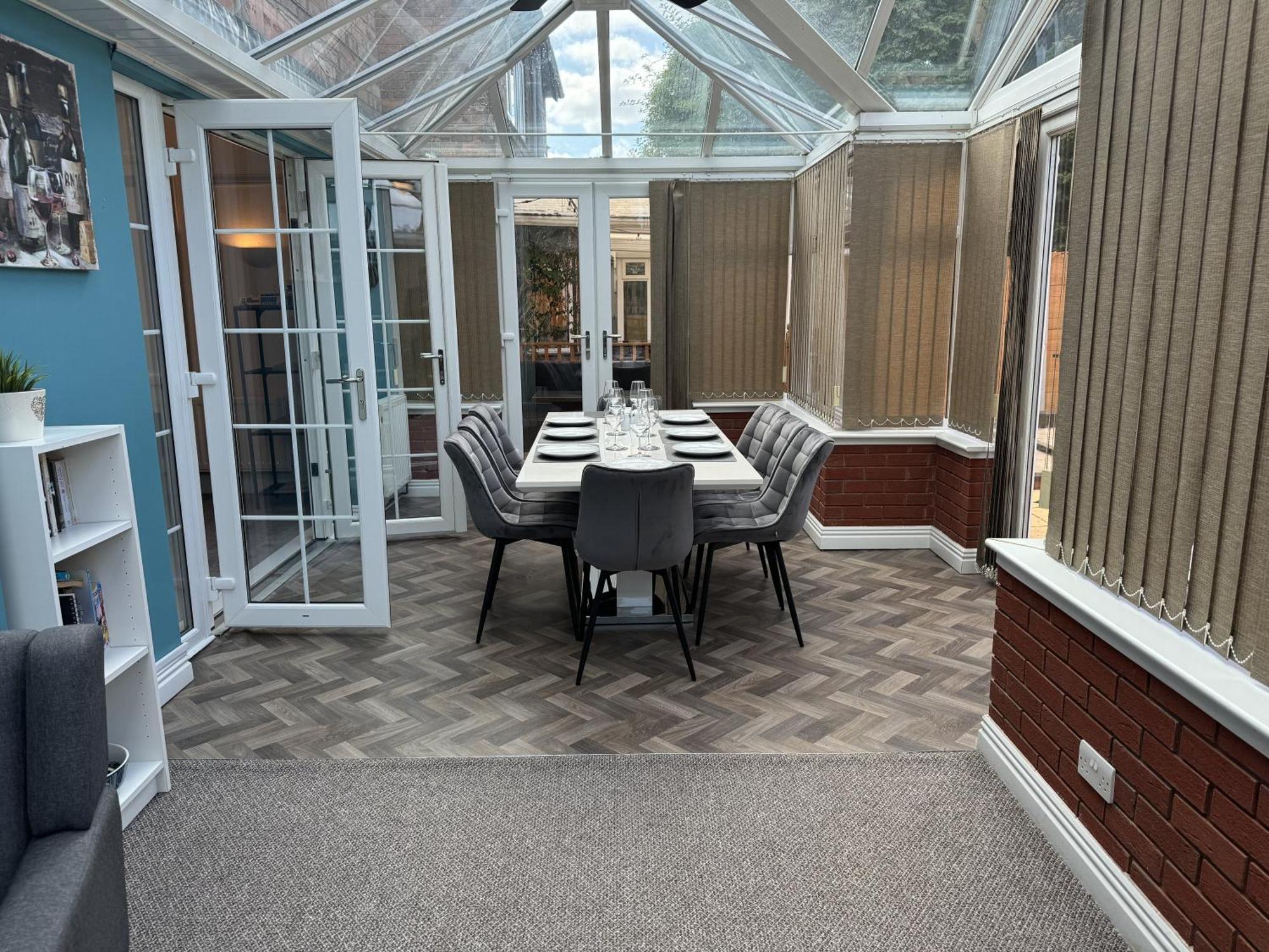 Huge 9 Bed Property Sleeps 17, Near Nec, City Centre, Hs2 เบอร์มิงแฮม ภายนอก รูปภาพ